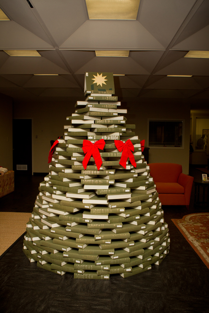 Resultado de imagen de árboles de navidad libros