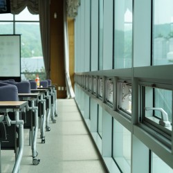 Cómo influye el diseño de espacios en un aula