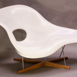 Una silla hecha arte: Silla Eames DSW